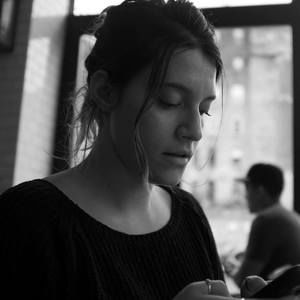 Meet your Posher, Claudia